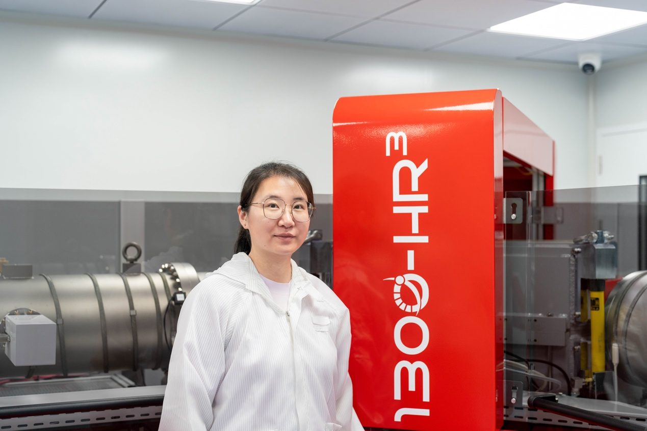 叶青制靶技术员